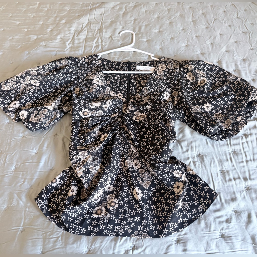 Astr Black and Beige Floral Top